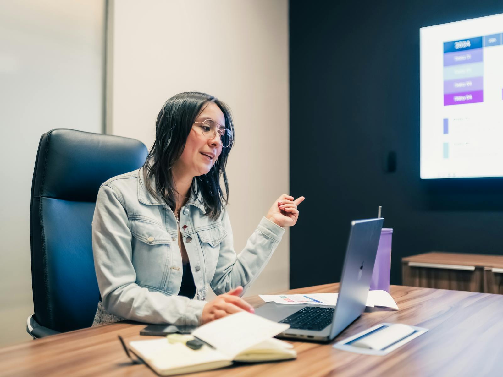 Corporate trainer presenting in a meeting room